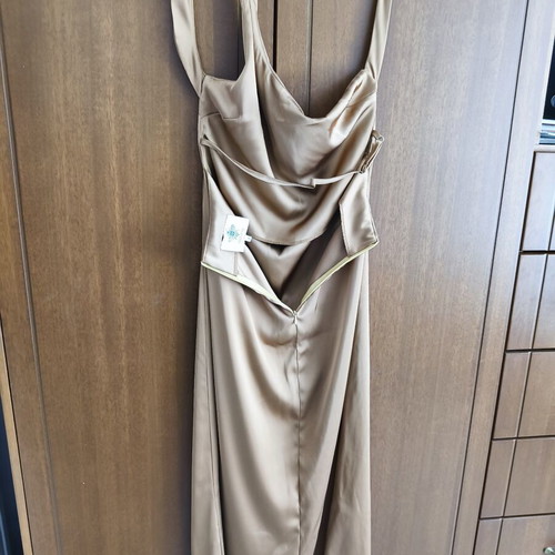 Melissa women's dress new, size L, gold