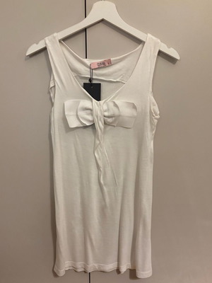 Red Valentino топ нов с етикети, размер S