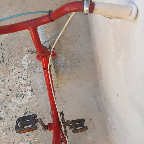 Low-step 16-inch bicycle used, red color
