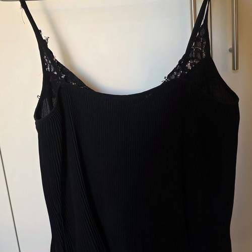 Zara women's black top size S used