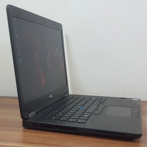 Dell Latitude e5470 laptop, Intel Core i5, 8GB RAM, 256GB SSD