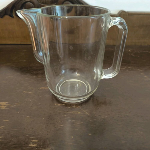 Glass jug like new with handle