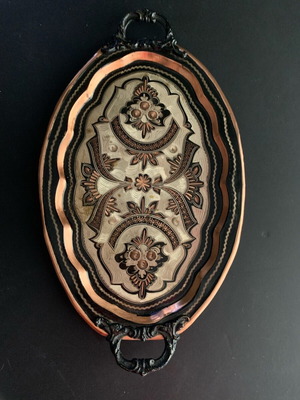 Copper serving tray vintage, like new condition