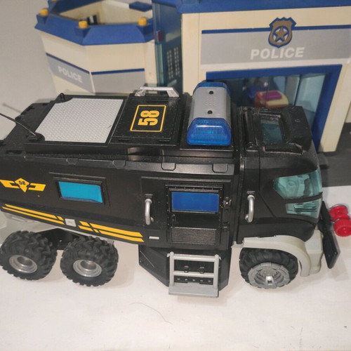 Playmobil police station with car and figures used set