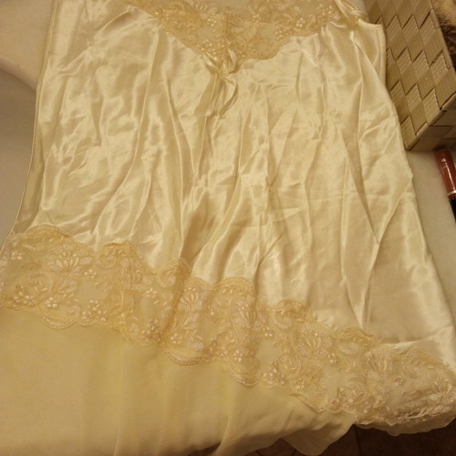 Bridal nightgowns like new, set of two, elegant satin and sexy