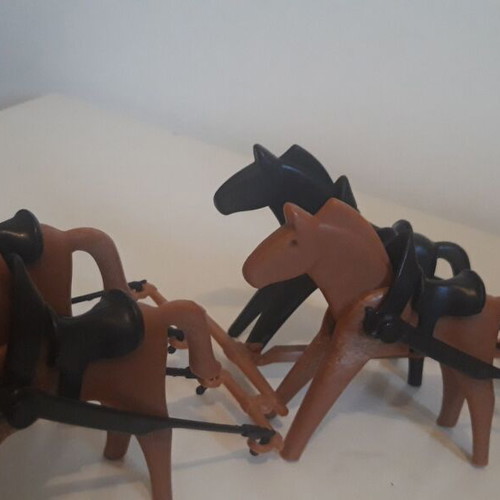 Playmobil vintage 90's carriage with four horses used