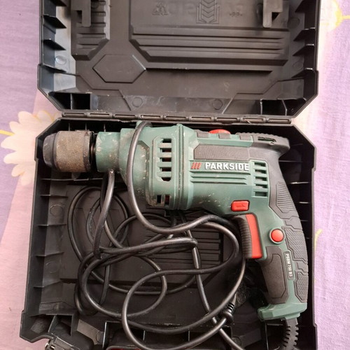 Electric drill 750watt used