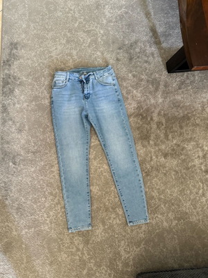 Celestino jeans large with rhinestones like new, blue