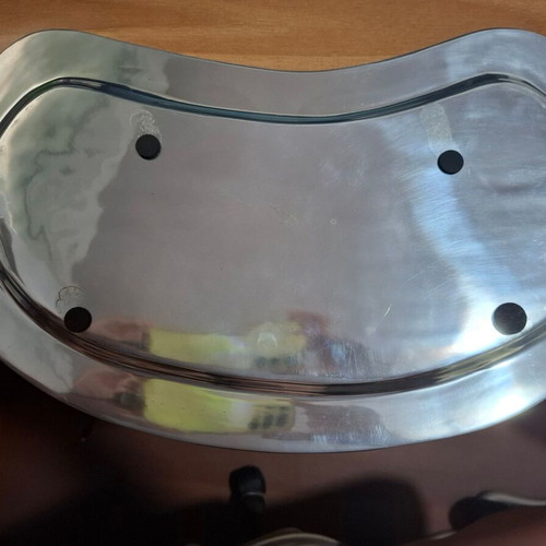 Decorative metal kidney-shaped tray with shell inlay like new