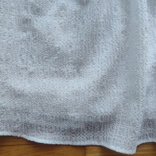 H&M skirt size 40 white like new