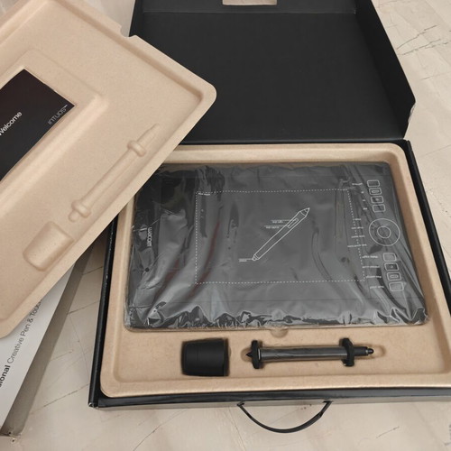 Wacom Intuos Pro medium size tablet