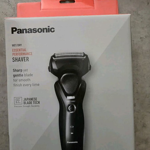 Panasonic rotary electric shaver ES-RT37 like new