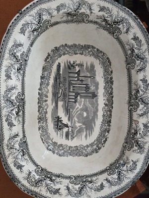 Ceramic bowl used with crack