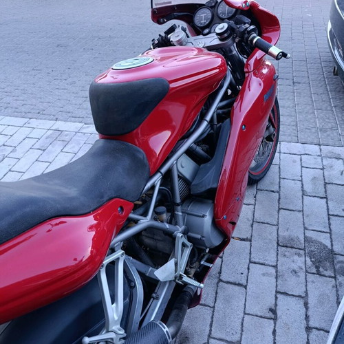 Ducati 750ss 2002 used with freshly painted tank