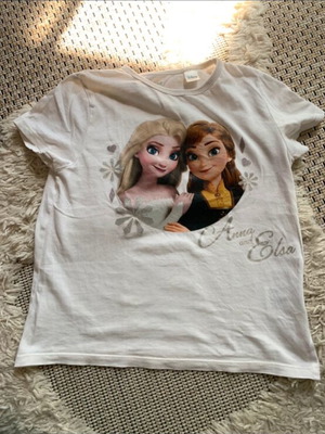 H&M Frozen Anna and Elsa white T-shirt size 134/140