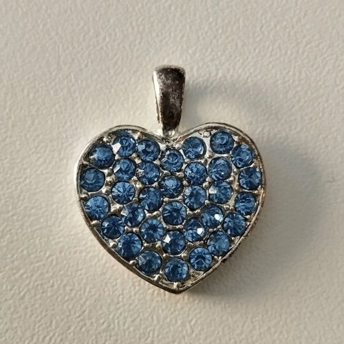 Vintage KC Blue Gradient Bling heart pendant motif used