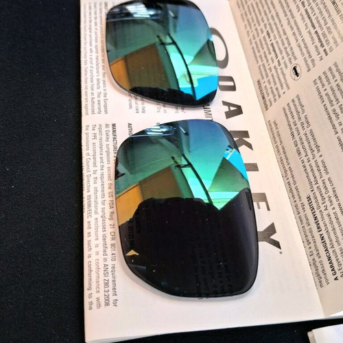 Oakley Fuel Cell Deep Blue Polarized 009194-02 lenses new