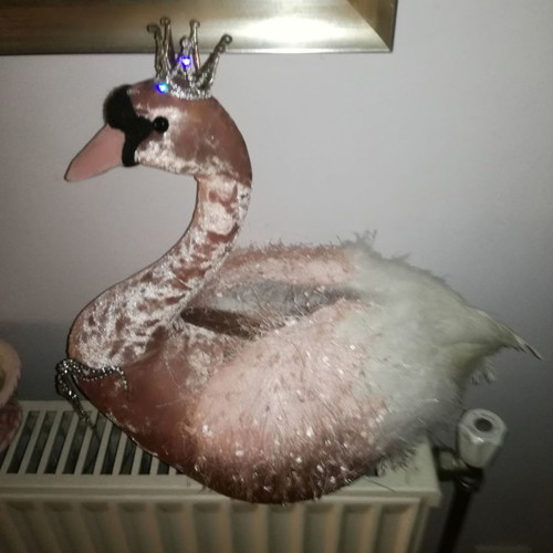 Decorative living room ornaments made of feathers and plaster, new, set of 2