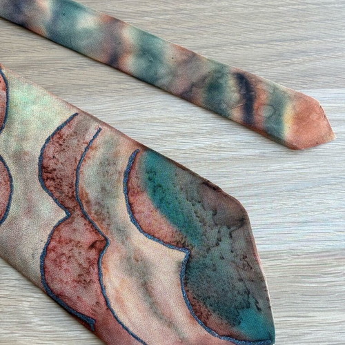 Handmade tie new from 100% pure silk with painted designs