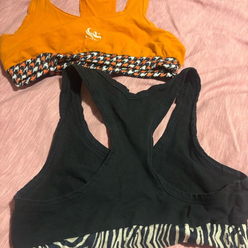 SunsetGo! set top in very good condition, cotton, one size, black and orange