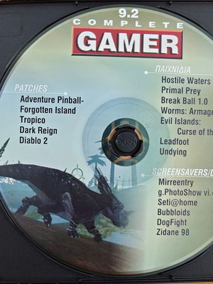 Complete Gamer 9.2 CD used, collectible with games and utilities for PC