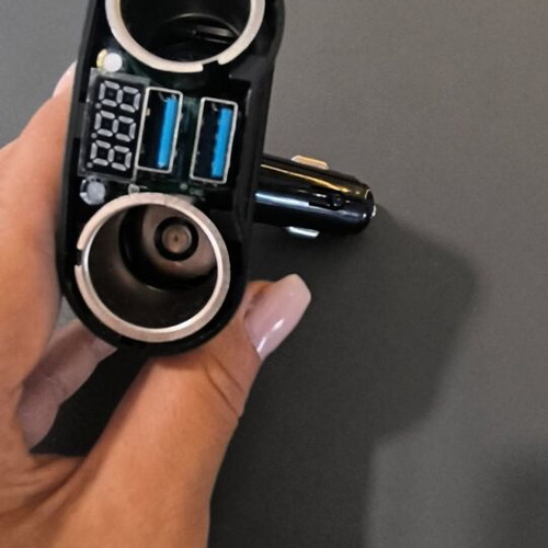 Car Cigarette Lighter Adapter Dual Foldable with 2 USB and Voltmeter new