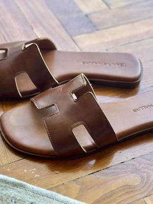 Tsakiris Mallas sandals like new, size 38, tan color