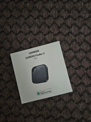 UGREEN Smart Finder pack of 4 new with USB Type-C
