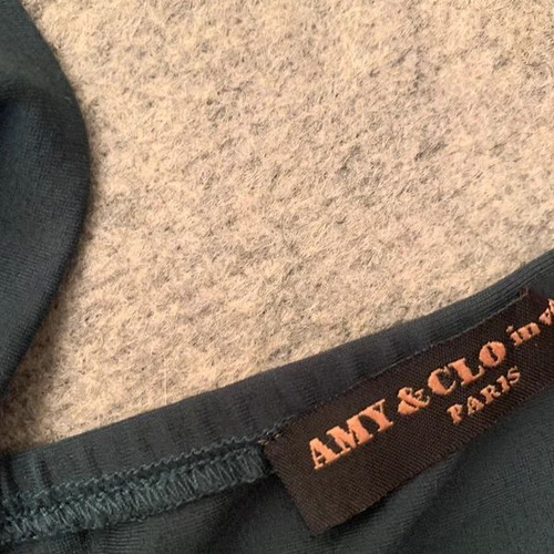 Top M used, black and blue