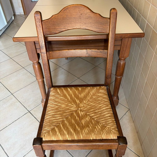 Kitchen table with 5 chairs used