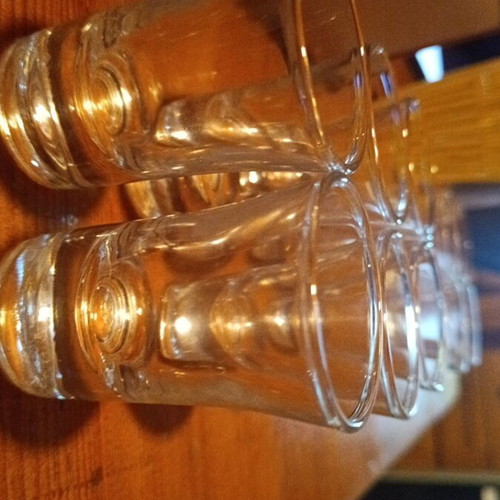 Set of 6 shot glasses like new