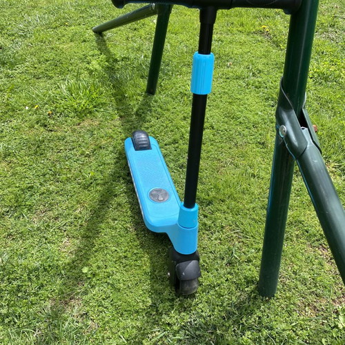 Electric children's scooter used with charger