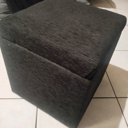 Wooden storage stool used, 30x30 cm, height 32-33 cm