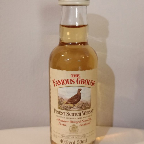 Μπουκάλι Ουίσκι The Famous Grouse μίνι μεταχειρισμένο, γεμάτο και σφραγισμένο