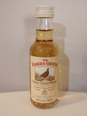 Μπουκάλι Ουίσκι The Famous Grouse μίνι μεταχειρισμένο, γεμάτο και σφραγισμένο