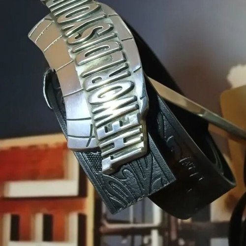 The World Is Yours Belt new, silver, size 70