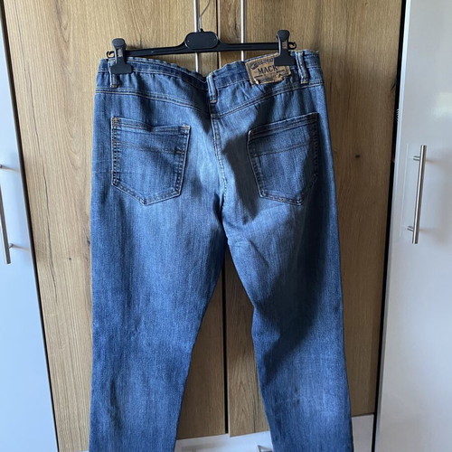 MACK Straight Leg Blue Jeans like new