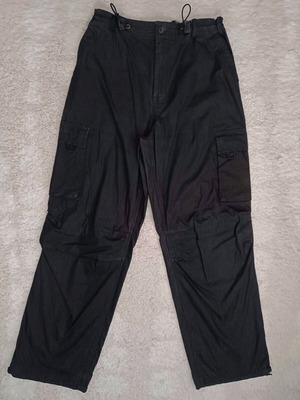 Cargo pants women's used black with elastic waist and cuffs