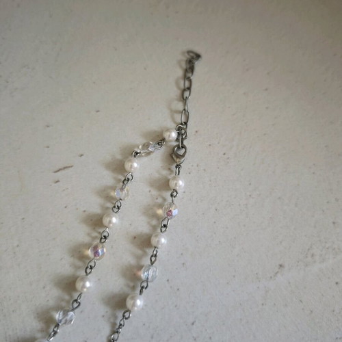 Long necklace with pearls and beads used, white and silver