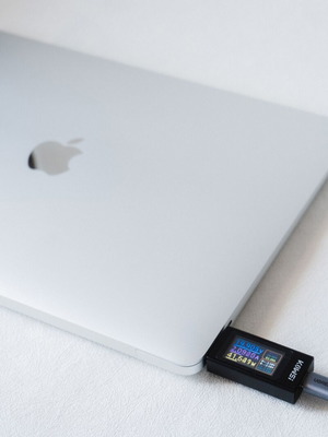 Usb C power meter για laptop και κινητά
