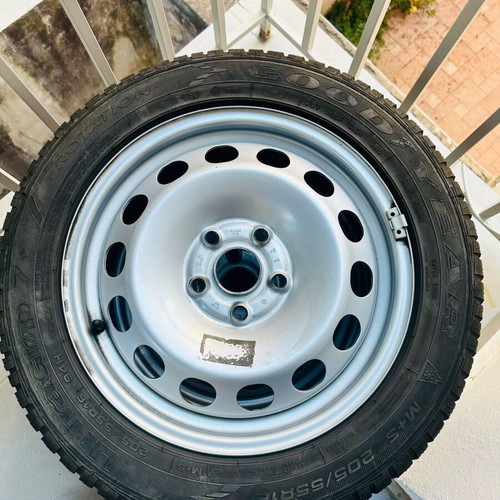Goodyear Ultra Grip 7 tires used, set of 4, 205/55 R16 winter
