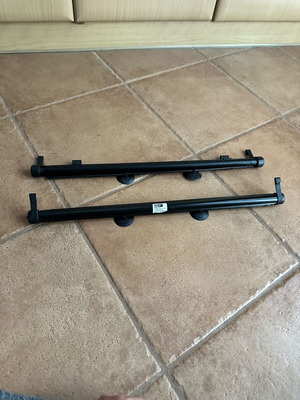 Car Sunshades like new, set of 2 for side windows