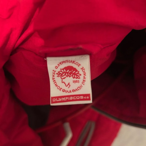 Vintage Olympiakos jacket with removable sleeves, size Medium