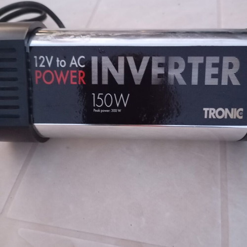 Power inverter car converter like new
