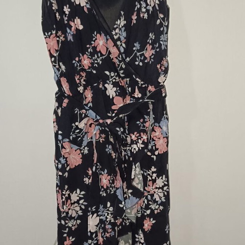 Wrap dress pop-air new with belt and frill skirt
