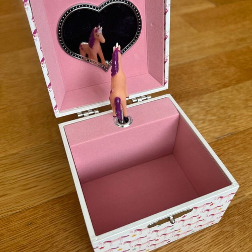 Children's music jewelry box with mirror and unicorn Floss & Rock new