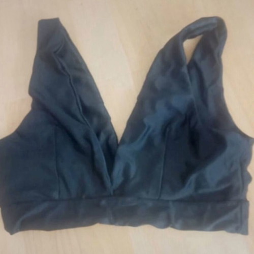 Bubblegun black top