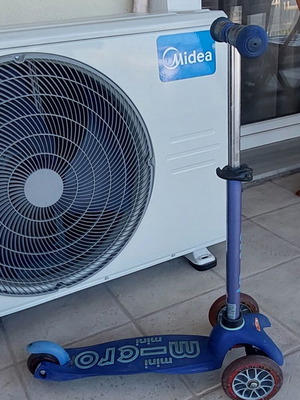 Mini Micro children's scooter used