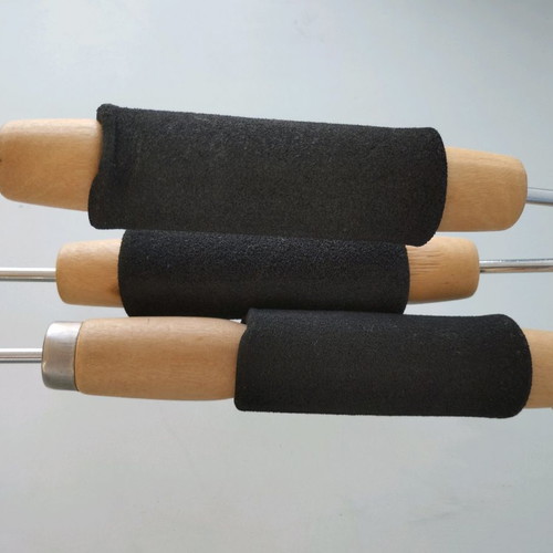 BBQ tool set of 2 with wooden handles and non-slip grips, new