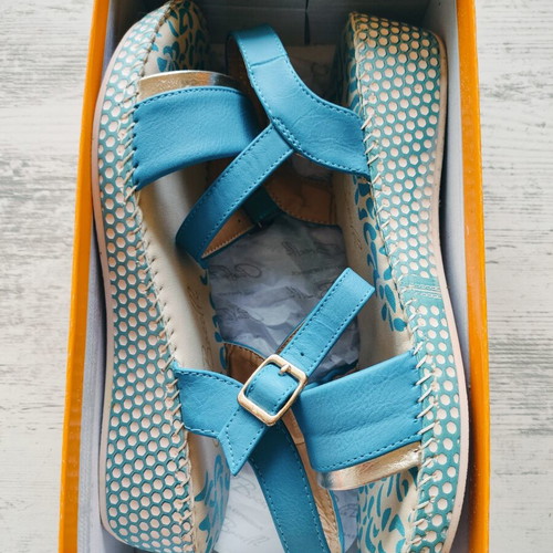 Blue summer sandals new, size 37